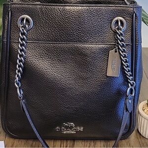 NWT Coach Leather Bucket Bag w/Gun Metal Hardware (Incl. Hang Tag) & Storage Bag